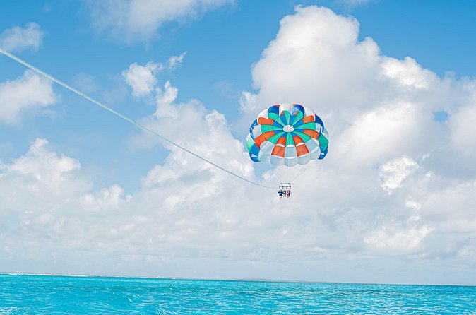 1 Hour Private Parasailing Charter, Grace Bay, Providenciales - Who will enjoy this charter most?