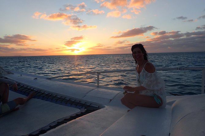2 Hour Champagne Sunset Cruise from Grace Bay, Providenciales (Adult Only) - Key Points Before You Book