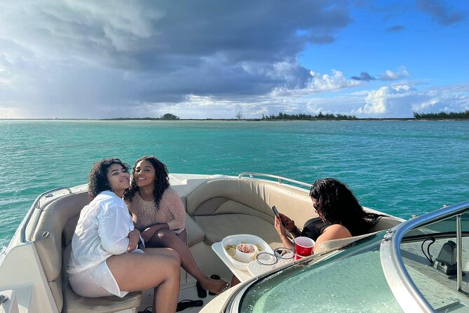 2-Hours Private Charter Tour in Turks and Caicos - Key points at a glance