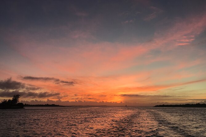 3 hour Glow Worm Sunset Cruise from Providenciales - Crew, Music, and the Feel of the Boat