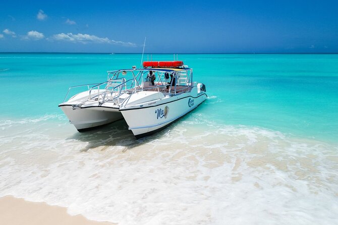 4HR Private Half-day Boat in Gracebay - Leaving Grace Bay Behind