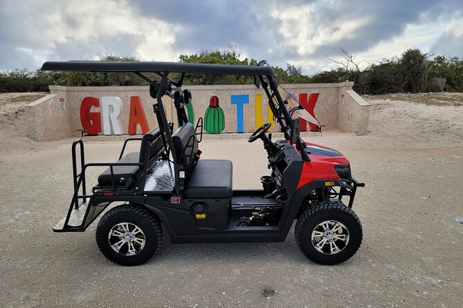 4Seater UTV Golf Cart in Grand Turk - Finding the rental point outside the cruise terminal