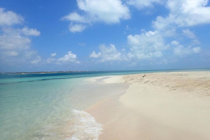 Exclusive Supreme Snorkeling Tour - The boat ride and what the group size means