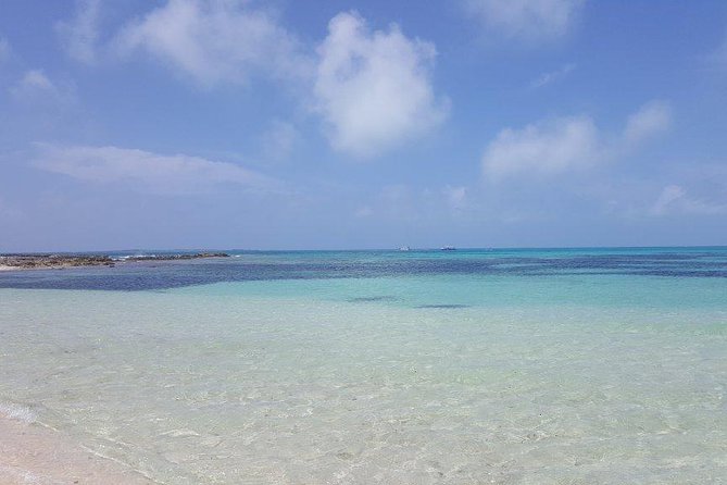Exclusive Supreme Snorkeling Tour - Fresh conch gives the trip a local connection