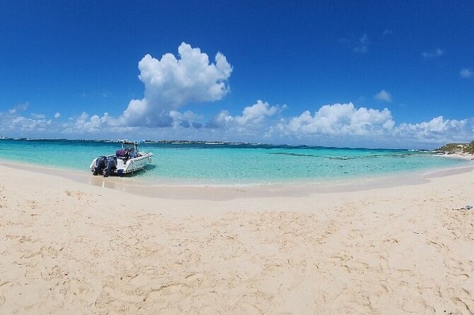 Exclusive Supreme Snorkeling Tour - The crew can make a big difference