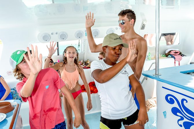 Family Catamaran & Snorkeling Cruise Turks & Caicos - Beach time adds a welcome change of pace