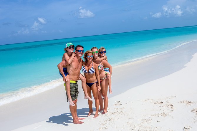 Family Catamaran & Snorkeling Cruise Turks & Caicos - Food, drinks, and the live DJ