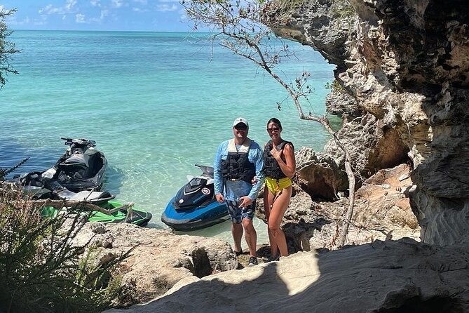 FAMOUS SHIPWRECK, Tiki Bar & Iguana Island Private Jet Ski Tour - How the guide can shape your day