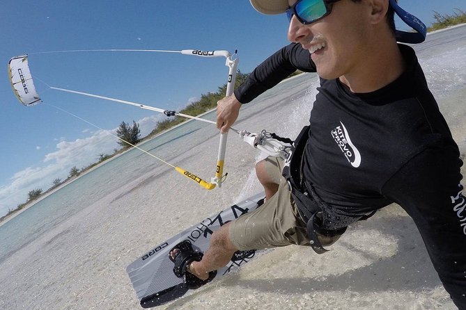 Fast-Track Kiteboarding Camp: Best for Beginners - The low-tide schedule is both useful and limiting