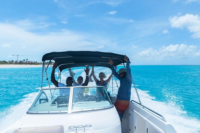 Full day 7hours- beach bbq, snorkel, Iguana island, half moon bay pine cay, Fun! - Snorkeling among turtles, rays, and reef fish