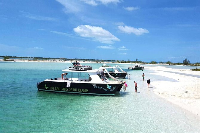 Full Day Beach BBQ Lunch & Snorkeling Excursion in Grace Bay - Crew service and the group atmosphere