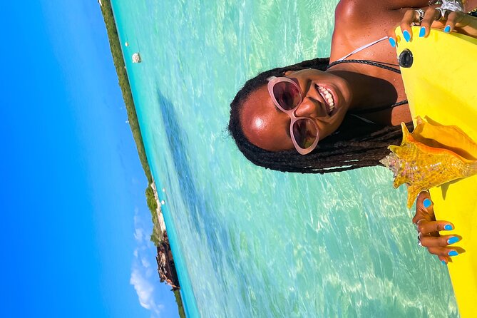 Full Day Clear Kayak Rental Grand Turk - Looking Through the Clear Kayak at Wildlife
