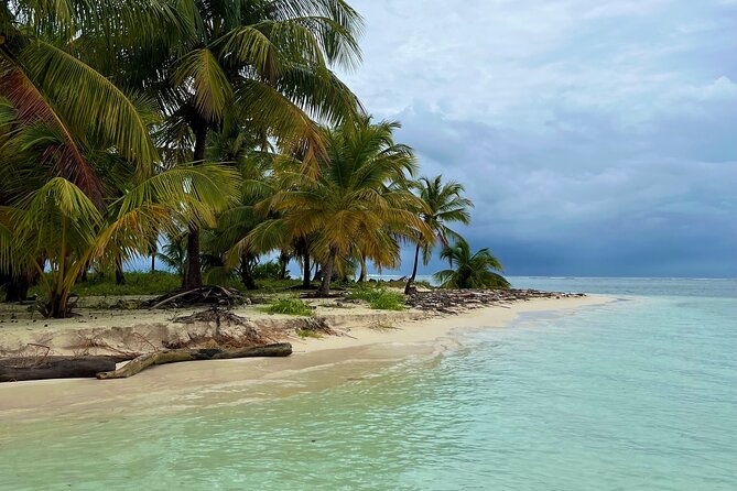 Full-Day Private Catamaran, Turks and Caicos Cruise - Half Moon Bay is the best place to slow down