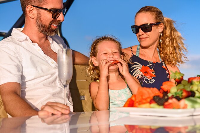 Full-day Private Tour in Turks and Caicos in a Luxury Axopar - What the four published ratings tell you about the experience
