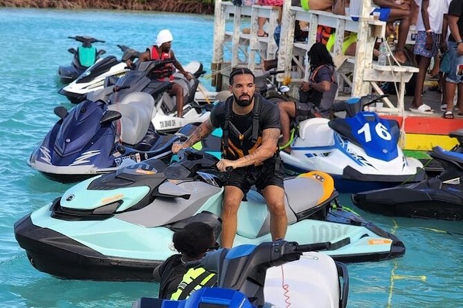 Ghost Shipwreck and Noah’s Ark Tiki Bar Guided Tour - A quick ride from Long Bay Beach