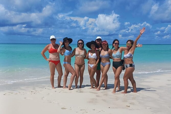 Group Catamaran 4 hr tour coral reef fun Iguana island adventure! - Food, rum punch, and a practical half-day rhythm