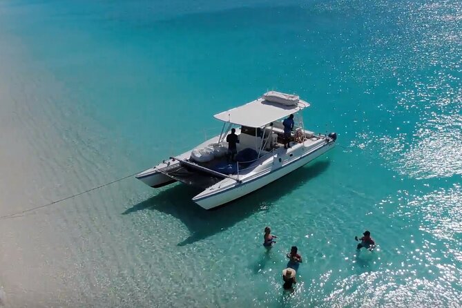 Half Day Private Charter of the Caicos Cays - Half Moon Bay and the endemic iguanas