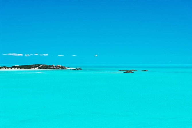 Jet Ski Adventure to Split Rock, Pirates Cove, Iguana Bay Cay - Split Rock and Pirate’s Cove for the strongest scenery