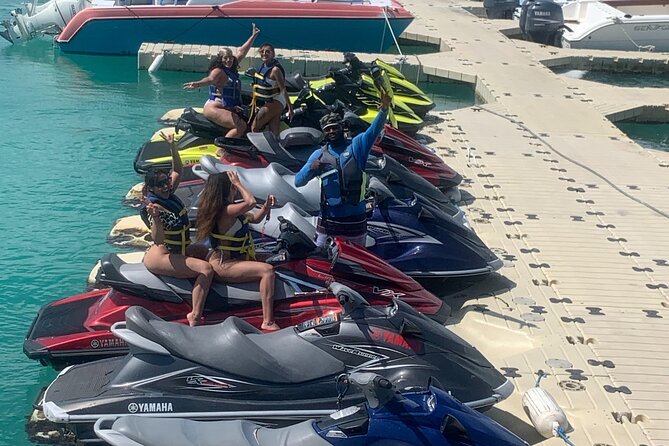 Lunch Seafari to pristine cays, shipwreck and lunch at TIKI BAR - Leeward Beach and the south coast views