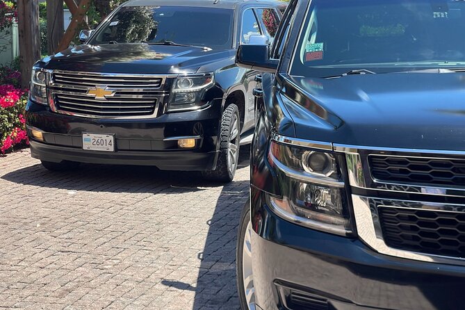 Night Life Luxury Transportation in Turks and Caicos (Round Trip) - A private way to get around Providenciales at night