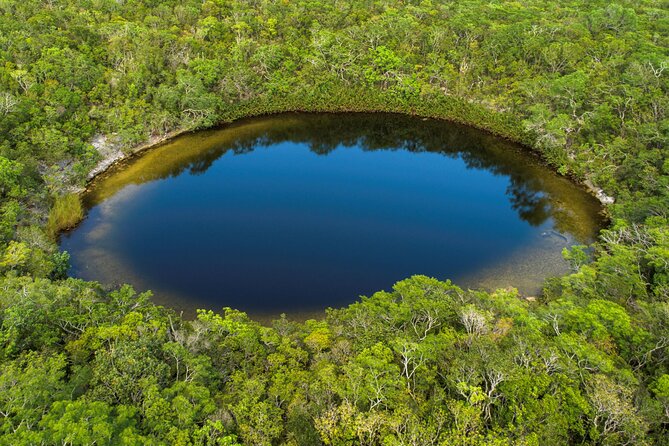 North and Middle Caicos Day Trip: Cruise, discover, explore! - Cottage Pond and the islands beneath your feet