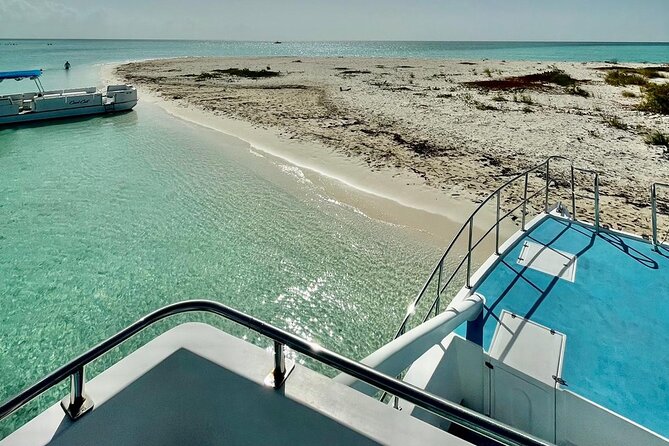 Private 7-Hour Catamaran Tour in Turks and Caicos - The Boat, Crew, and Onboard Comfort