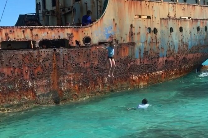 Private Boat Island Hopping & Snorkeling in Turks & Caicos 4Hrs - Little Water Cay and the rock iguanas
