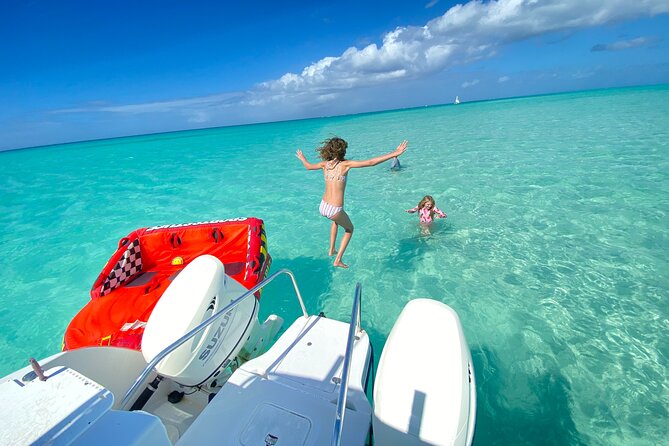 Private Boat Island Hopping & Snorkeling in Turks & Caicos 4Hrs - Booking, weather, and cancellation details