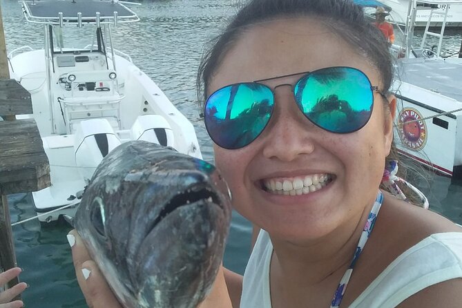 Private Bottom Fishing Charter 1/2 day morning on "Shady Grady" - What fishing the outer reef is like