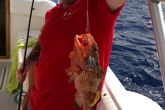 Private Bottom Fishing Charter 1/2 day morning on "Shady Grady" - The crew and the hands-on part of the trip