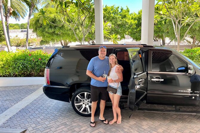 Private Luxury Providenciales Intl Airport Roundtrip Transfer - Inside the private luxury SUV