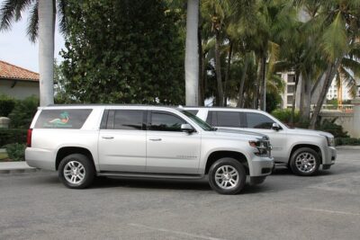 Private Luxury SUV Airport Transfer (Round-Trip)