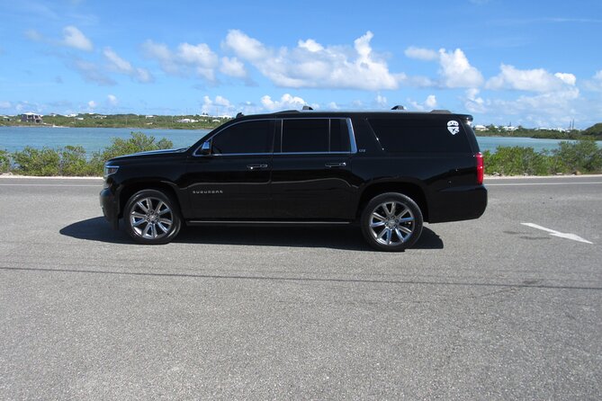 Private Luxury SUV Transfer Providenciales Airport (ONE WAY) - Reaching your resort or villa