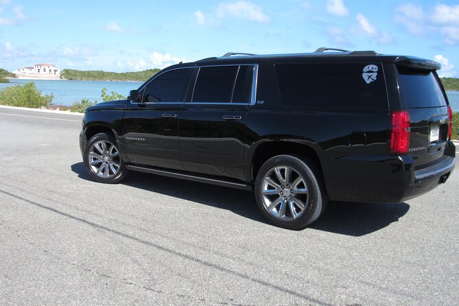 Private Luxury SUV Transfer Providenciales Airport (Round-Trip) - Landing at Providenciales International Airport