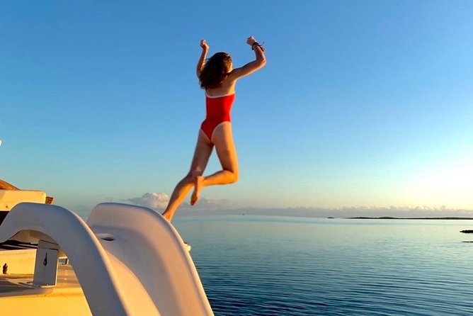 Private Sunset Cruise in Grace Bay - A late afternoon start from Turtle Cove Marina