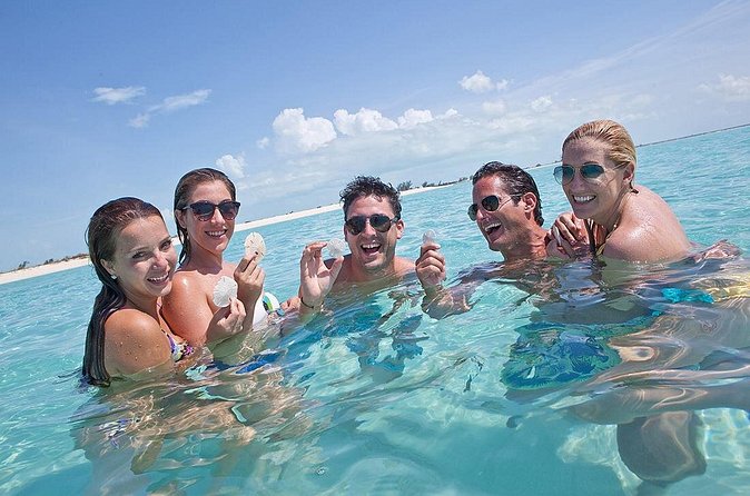 Seaside Scavenger Hunt Turks & Caicos - Who will enjoy this most