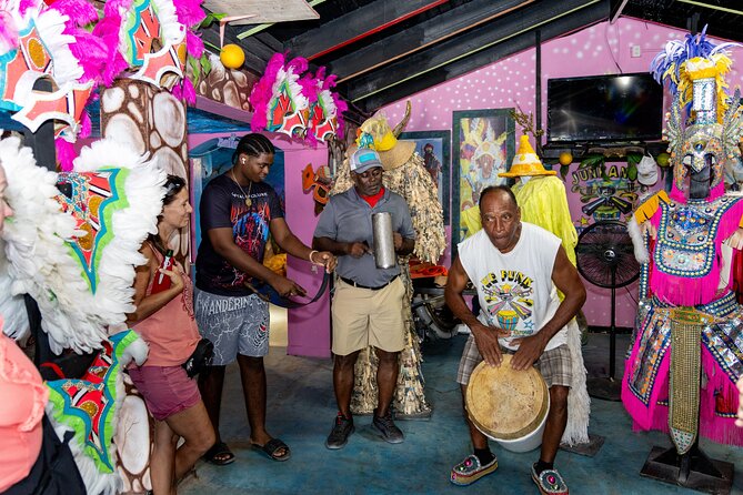 Trolley Island Tour: Conch Show, Full Lunch, History, 3.5 hours - Starting at CastAways Conch Bar on Grace Bay Road
