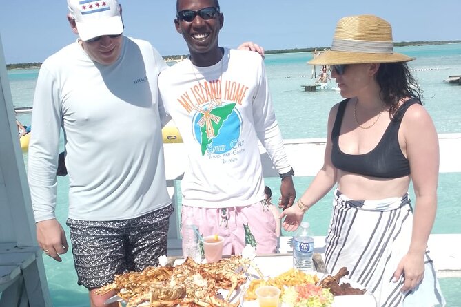 Turks And Caicos 4 Hours Fishing Experience - Lobster Spearfishing From August Through March