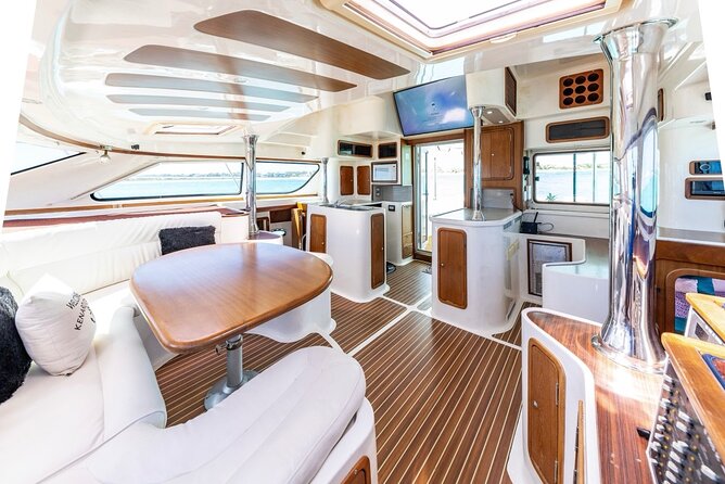 Turks and Caicos Half-Day Luxury Private Yacht Charter - Lunch, Rum Punch, and the Return Sail
