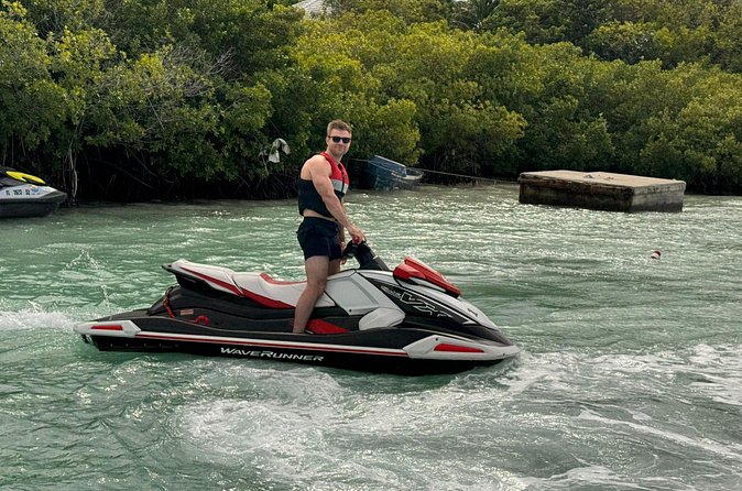 Turks & Caicos Jet Skis tours/Rental - Island Hopper Adventure and the southeastern cays
